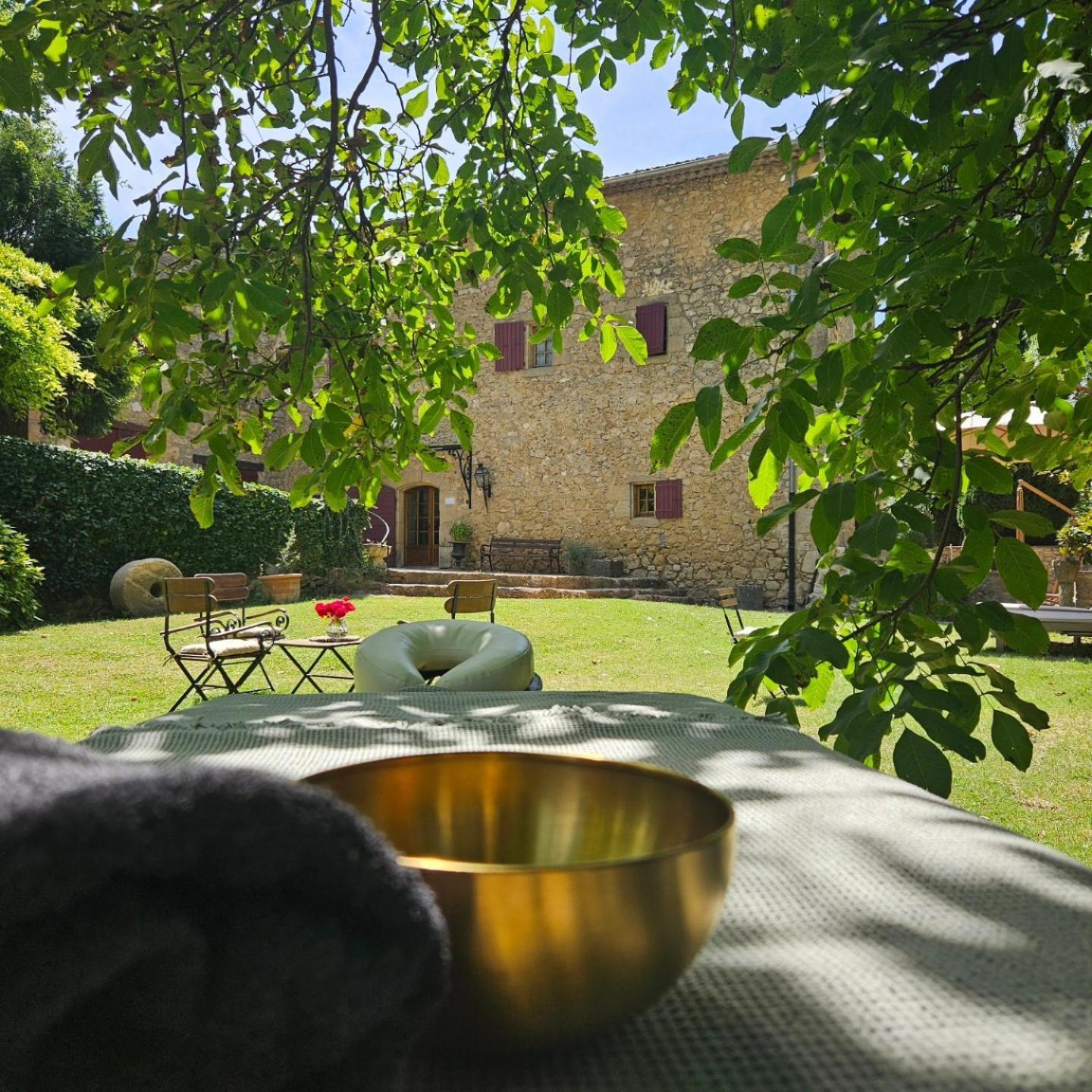 Le Vieux Moulin De Jouques Bed & Breakfast Bagian luar foto